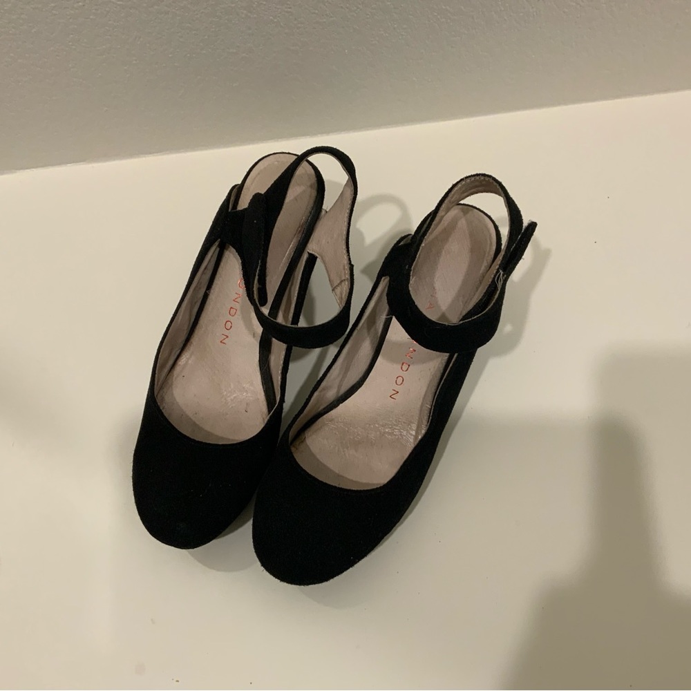 Sacha London suede shoes. - Picture 2 of 6